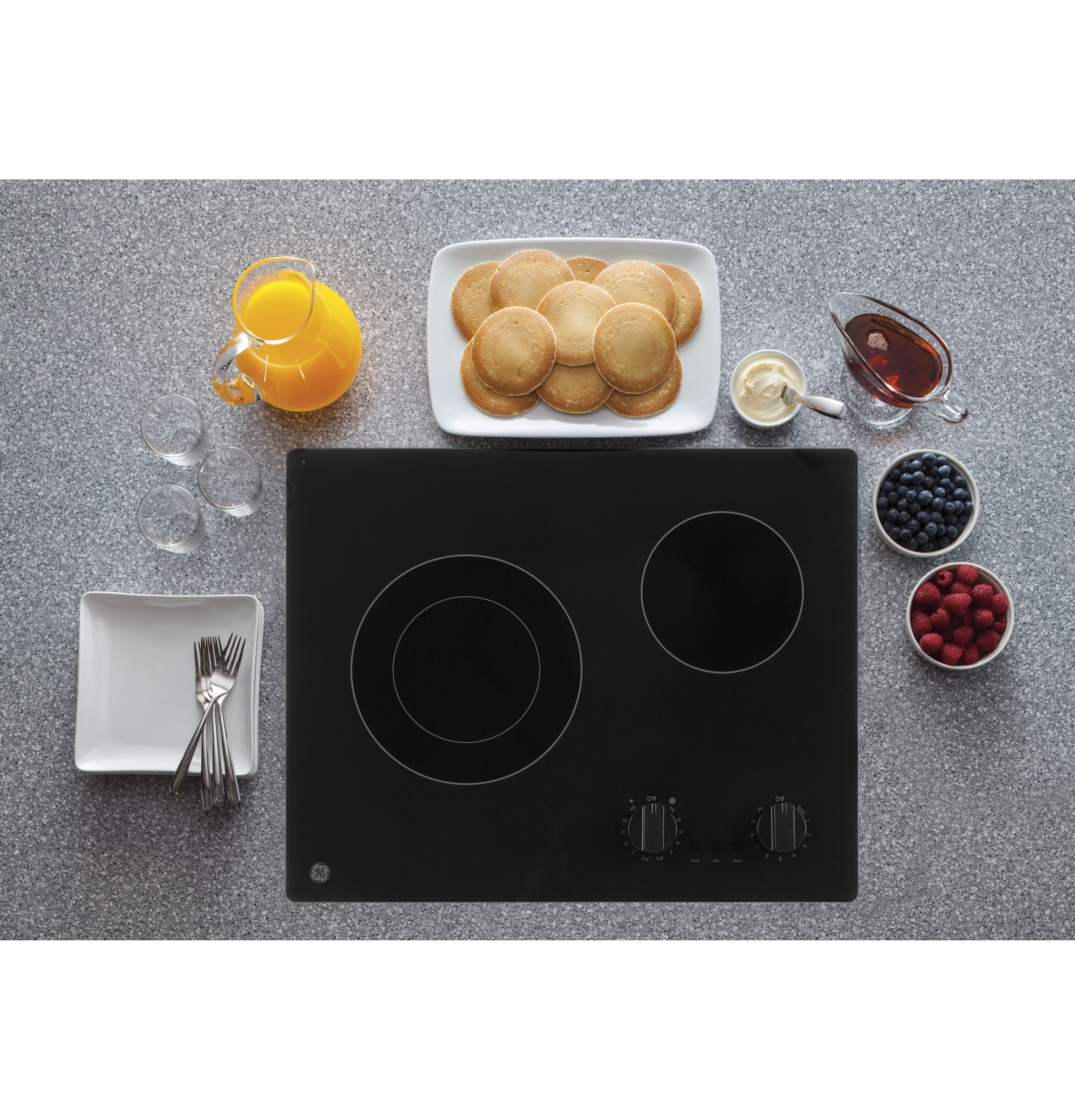 GE 21-in 2 burners Smooth Surface (Radiant) Black Electric Cooktop