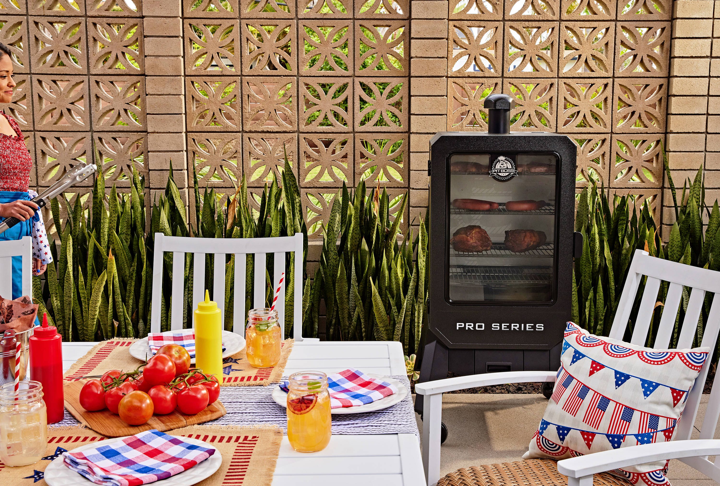 Pit Boss 4 Series Pro 1077-Sq. in Black Sand Pellet Smoker