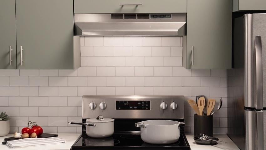 Broan 30 in 50 CFM Ductless Stainless Finish Under Cabinet Range Hoods Undercabinet Mount with Charcoal Filter