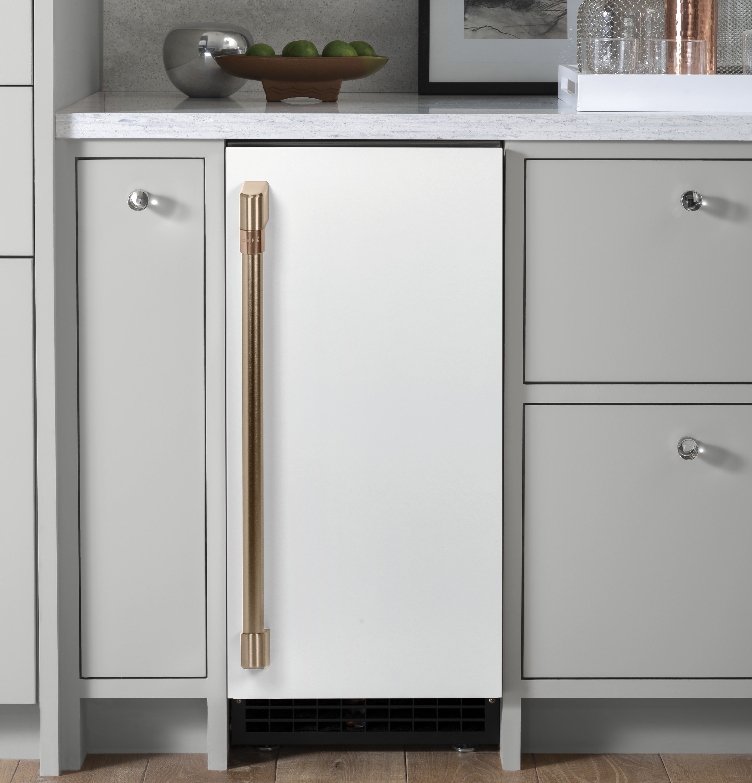 Cafe Built-in Ice Maker Handle