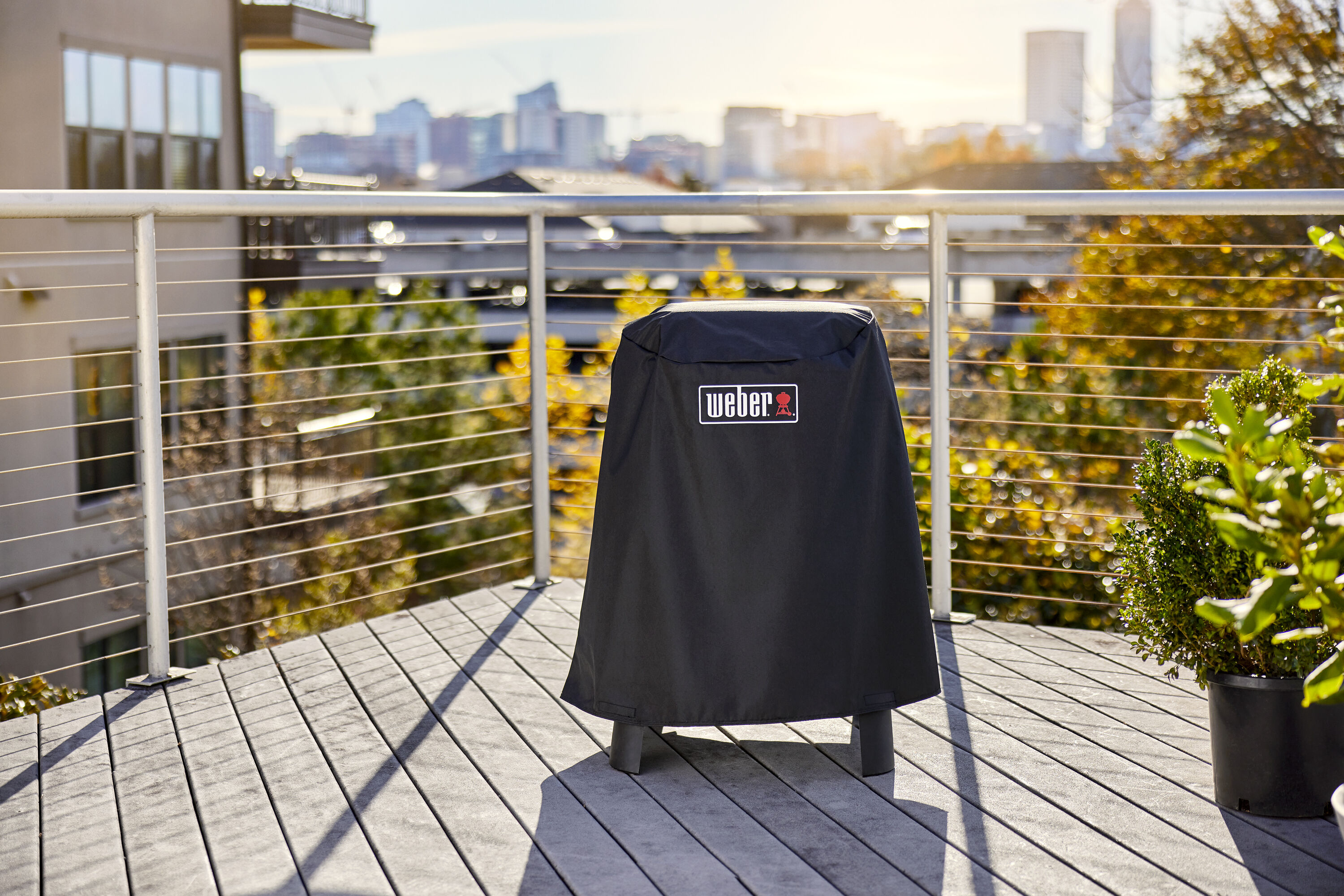 Weber 23.50-in W x 30.50-in H Black Electric grill Cover