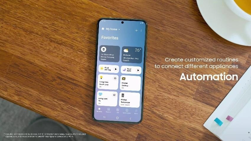 Samsung Bespoke 30 in 390 CFM Convertible White Glass Smart Wall Mounted Range Hood with Charcoal Filter