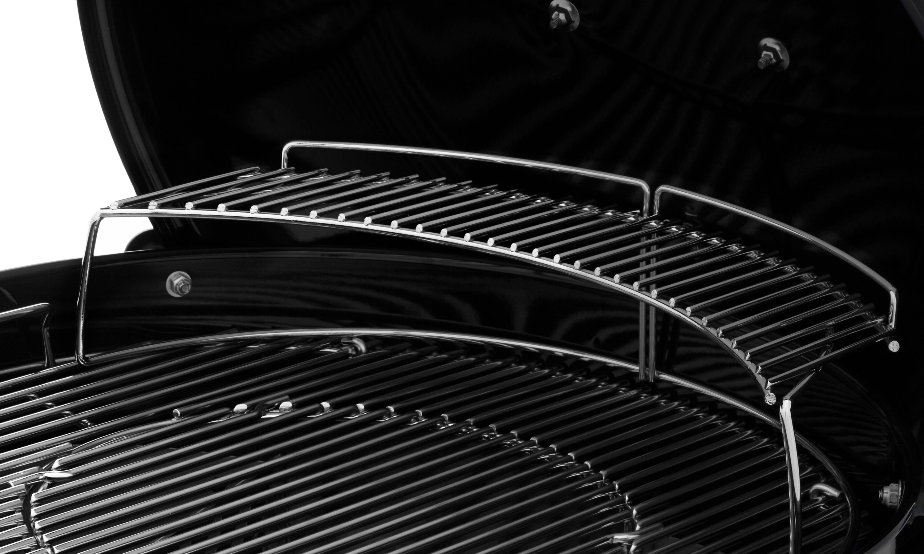 Weber Master-Touch 22-in W Spring Green Kettle Charcoal Grill