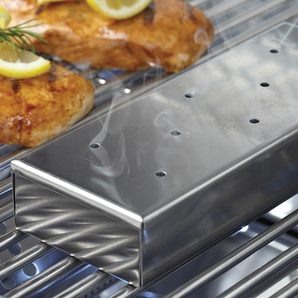 Master Forge 3.6-in L x 9 W x 1.7 H Stainless steel Smoker Box Hinged Top