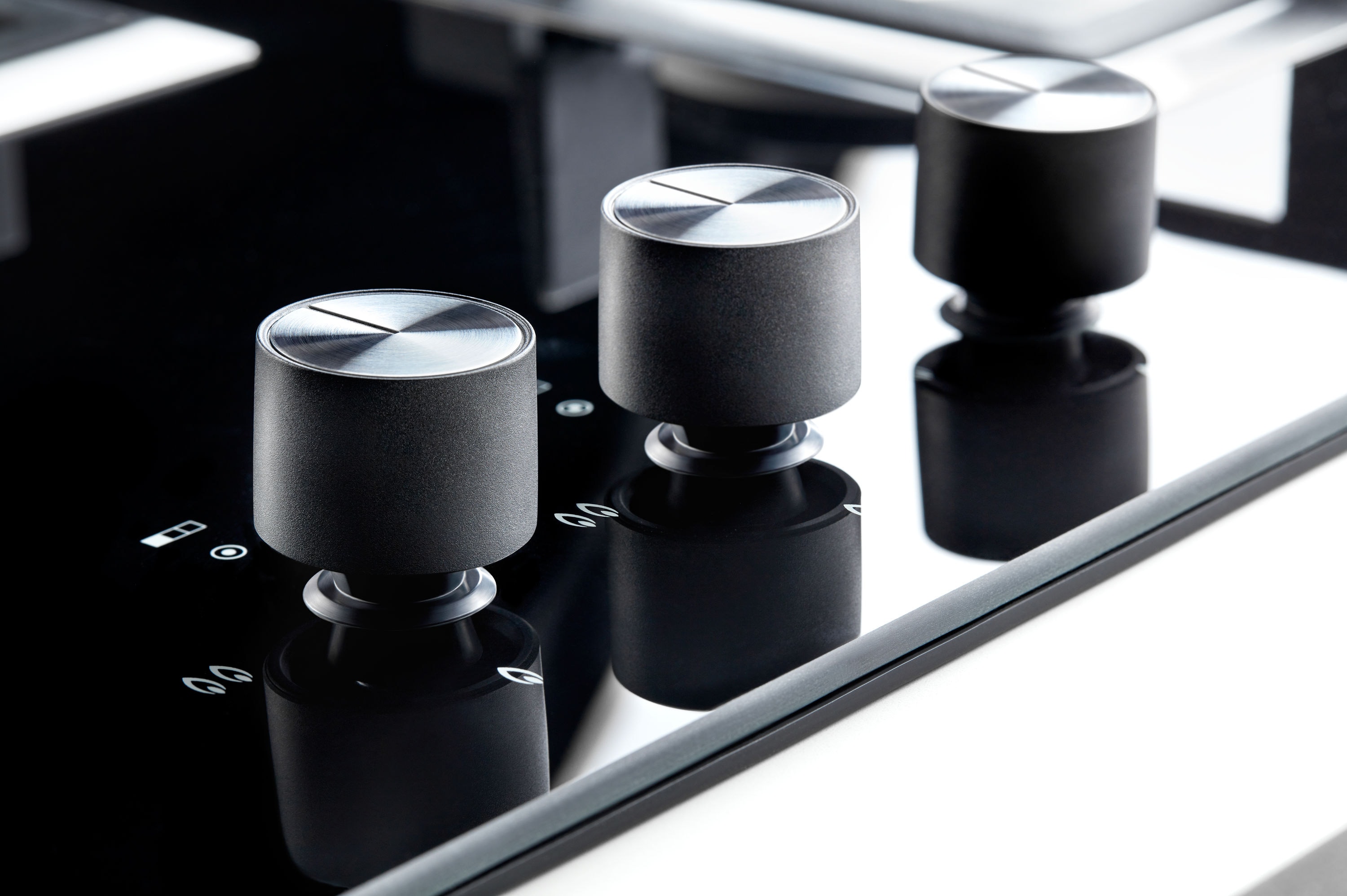 FOTILE EPS With Total 35K BTU 34-in 3 burners Black Gas Cooktop