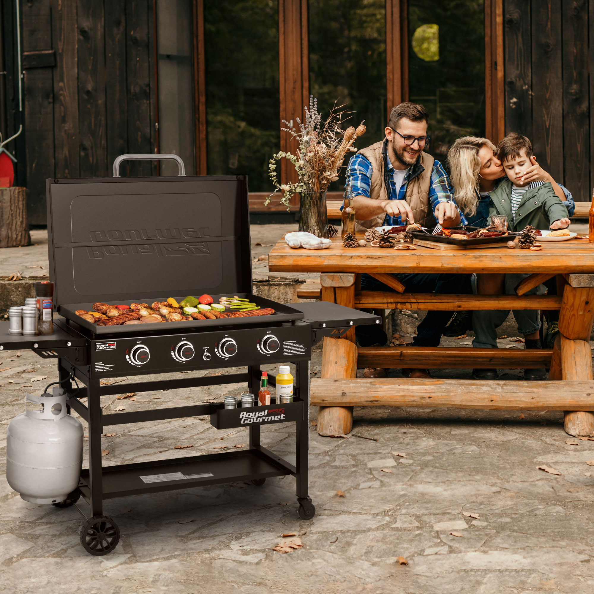 Royal Gourmet 35'' Griddle with Hood 4 -Burner Liquid propane Flat Top Grill