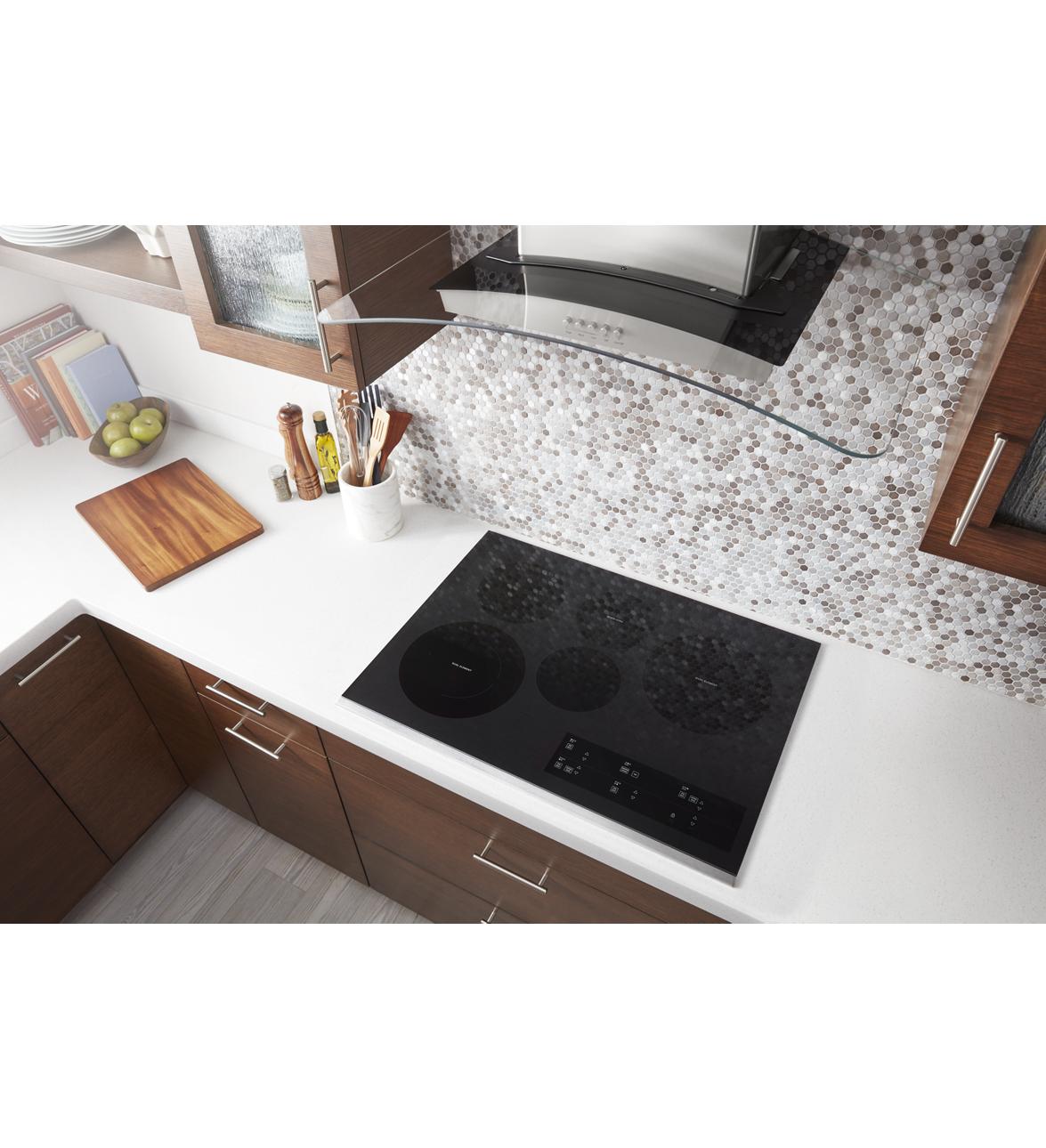 Whirlpool 30-in 5 burners Smooth Surface (Radiant) Stainless steel Electric Cooktop
