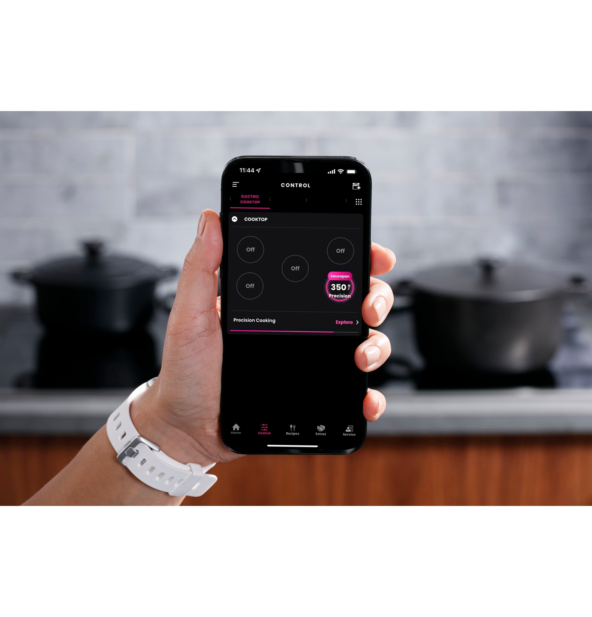 GE Profile 30-in 4 burners Black Smart Compatible Induction Cooktop