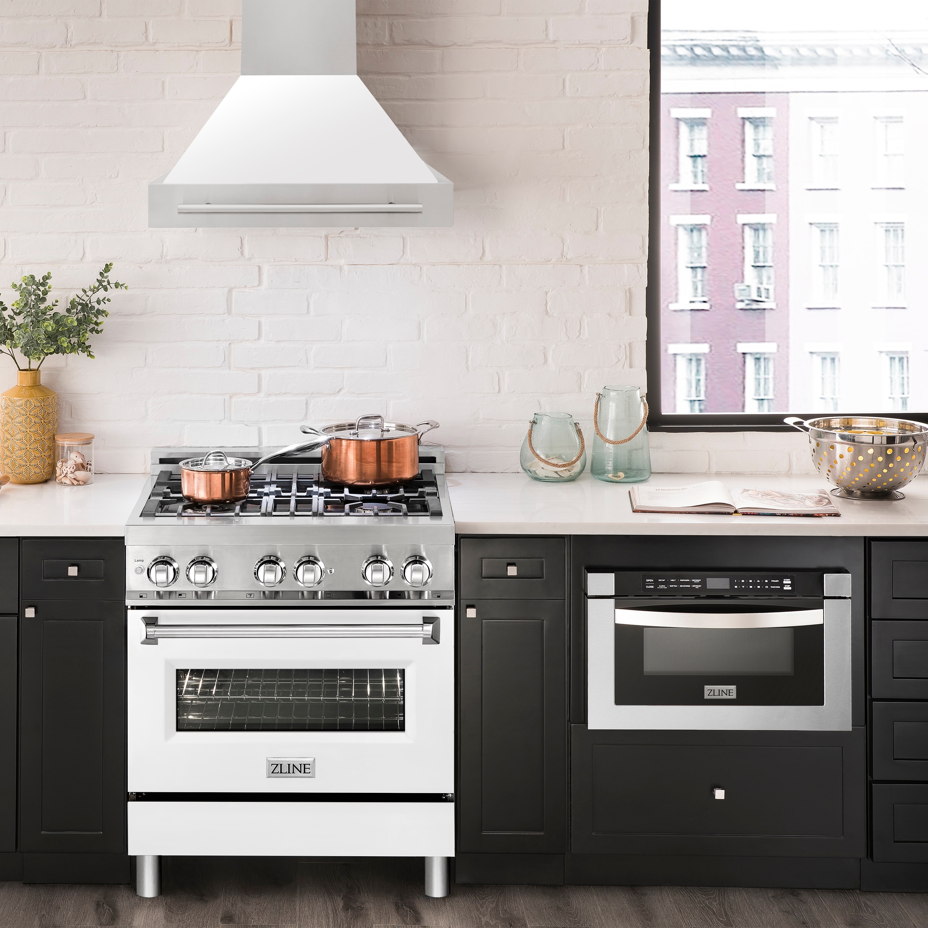 ZLINE KITCHEN BATH Wall Mount Range Hood 30 in Ducted Wall Mounted Range Hood