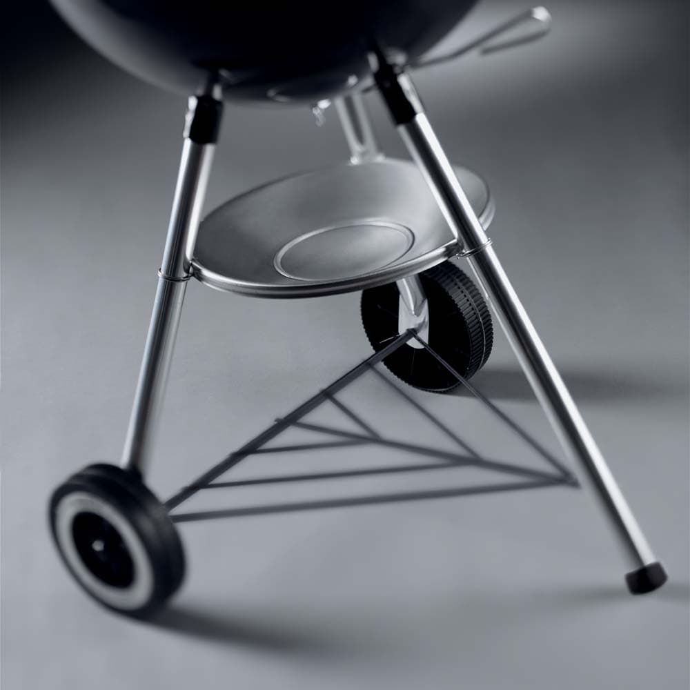 Weber Original Kettle 22-in W Black Kettle Charcoal Grill