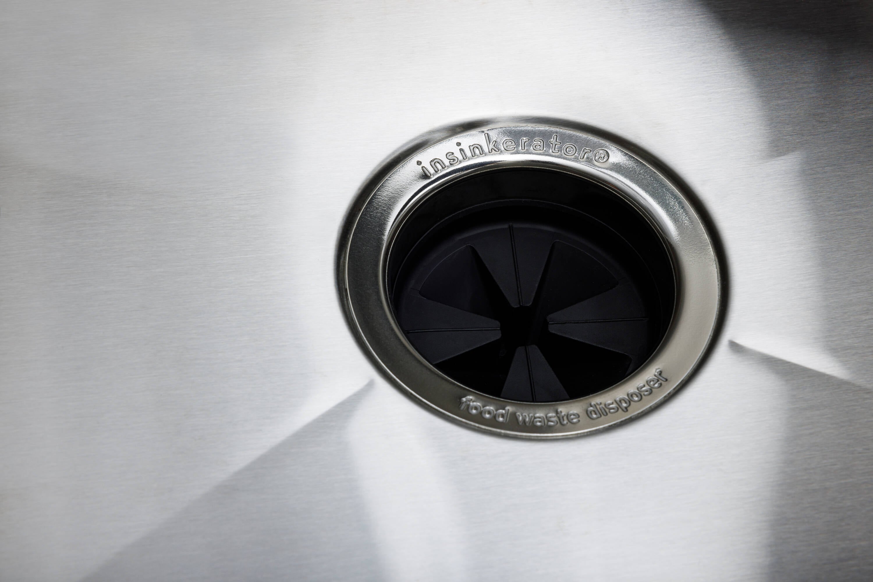 InSinkErator Quiet Collar Sink Baffle 3.25-in Black Rubber Garbage Disposal Splash guard