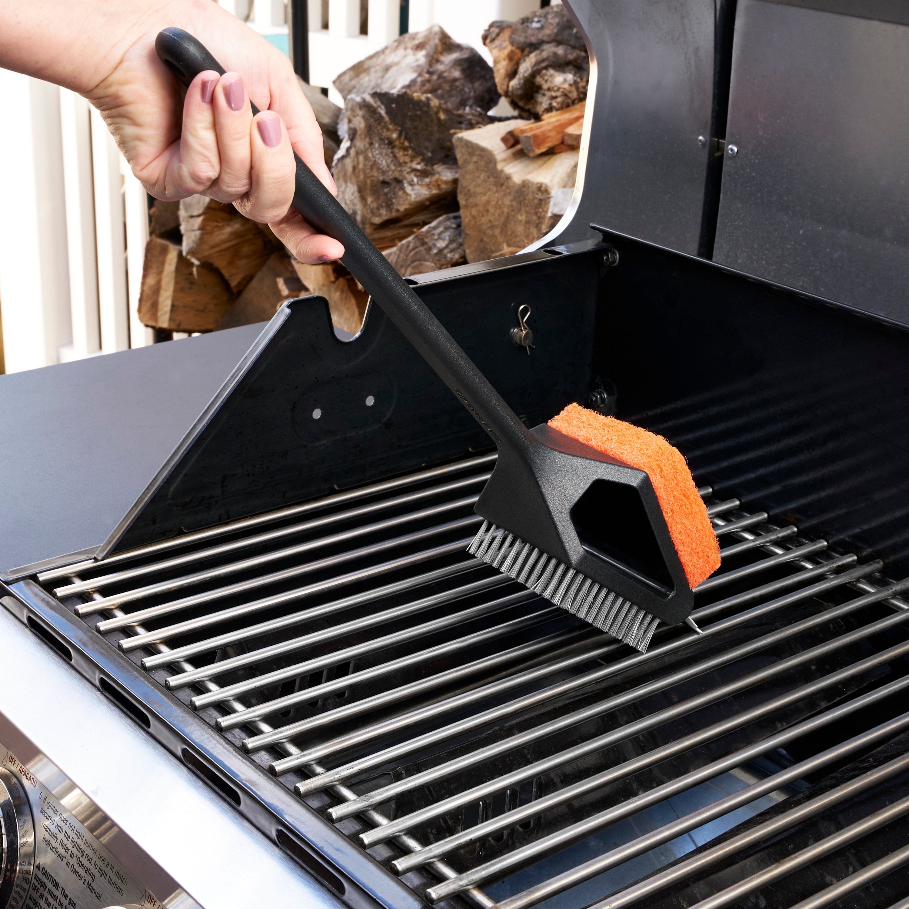 Master Forge Grill brush with 15-in Plastic Handle with Scraper Blade