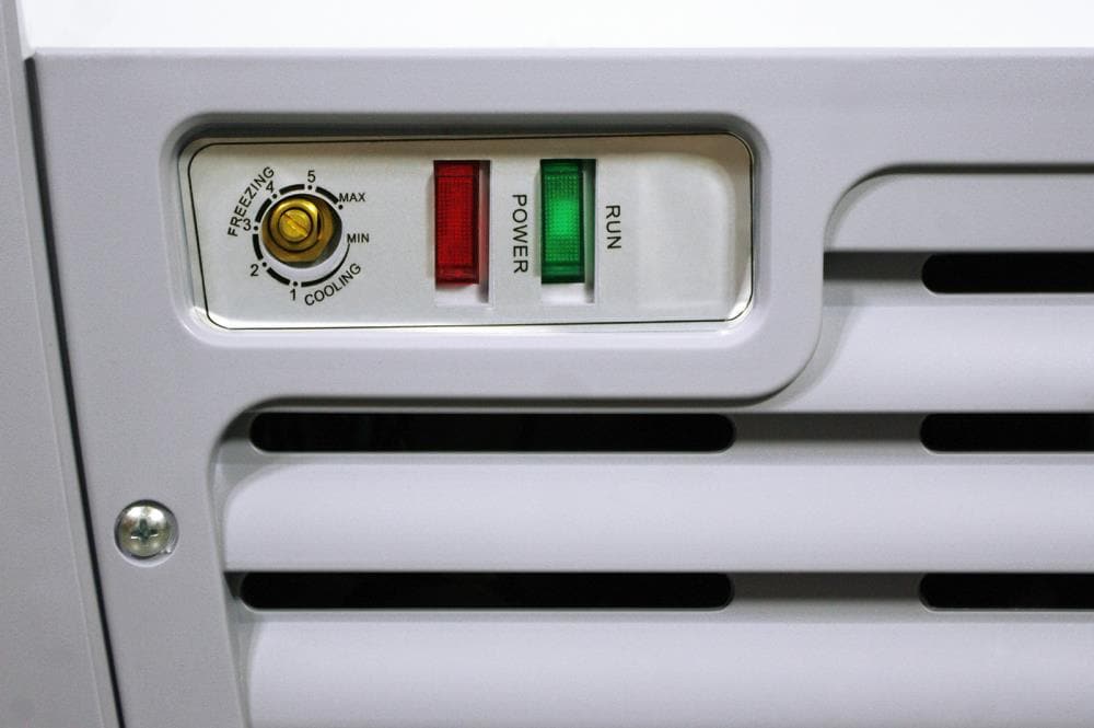 Ancaster Food Equipment 360L Capacity Glass Top Novelty Freezer