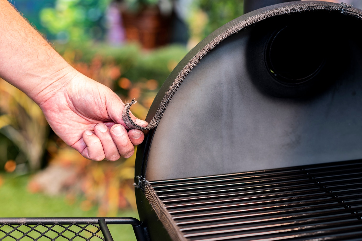 Oklahoma Joe's Fiberglass wool Smoker gasket seal