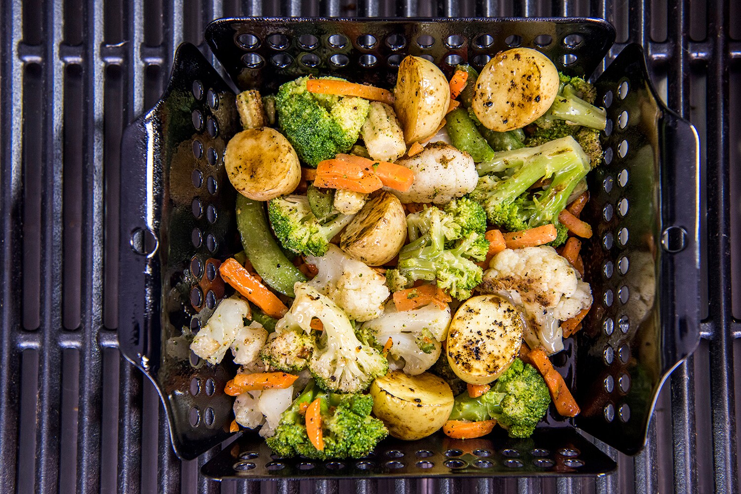 Charbroil Porcelain-Coated Metal Non-Stick Wok