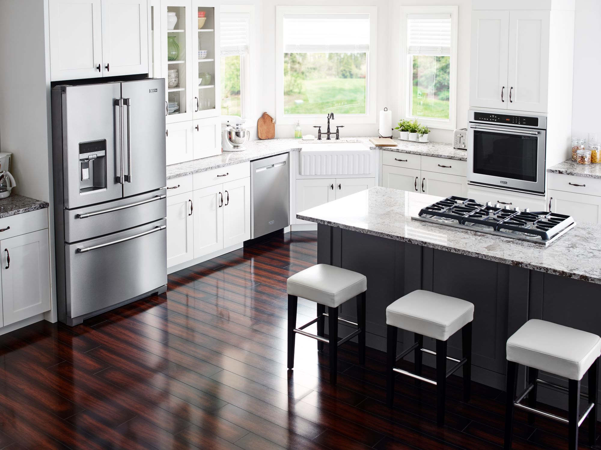 Whirlpool 36 in Telescoping Stainless Steel Downdraft Range Hood