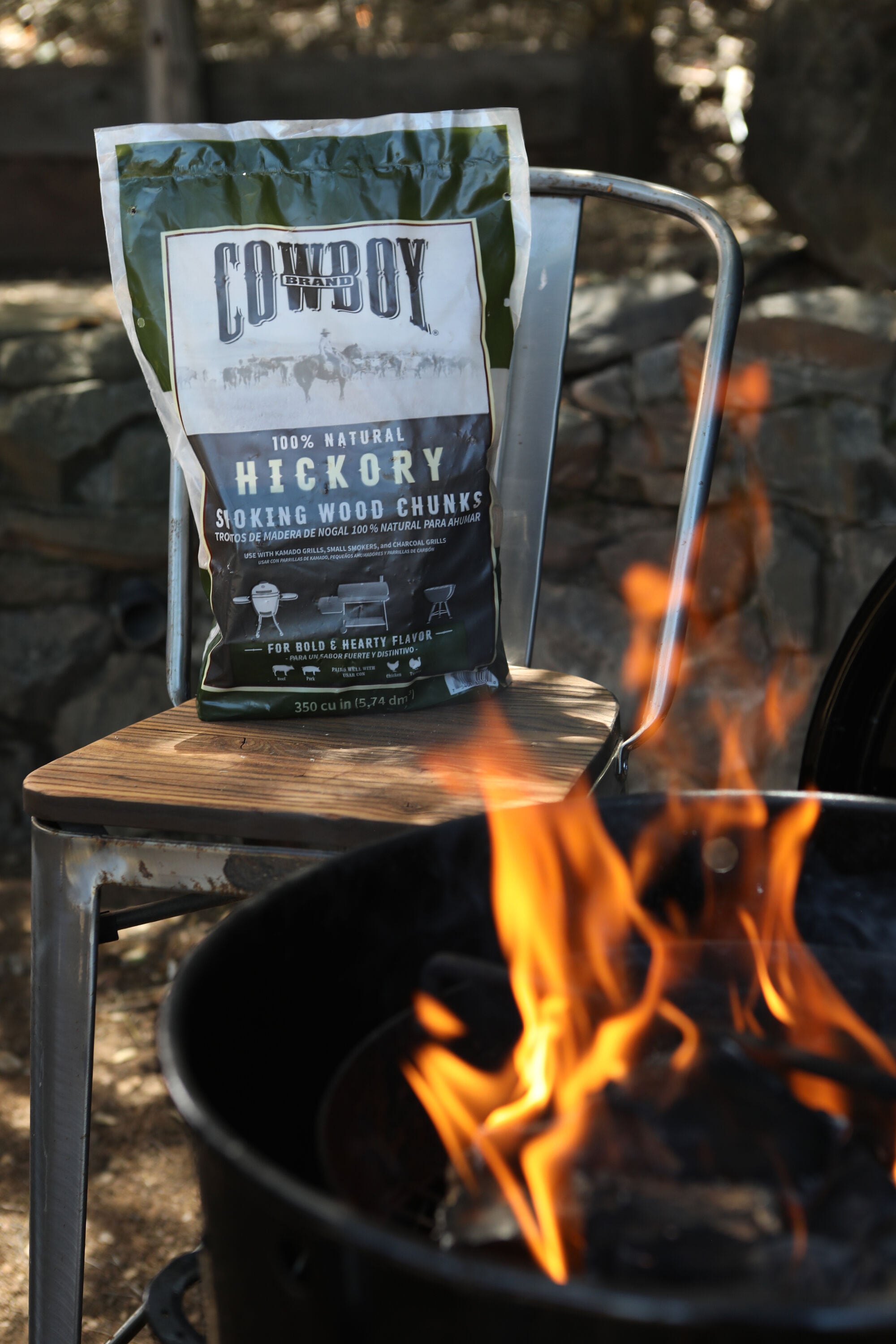 Cowboy Charcoal Hickory 600 Cubic inch(es) Wood chunks