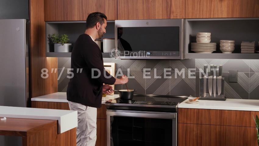 GE Profile 30-in Glass Top 5 burners 4.4-cu ft / 2.2-cu ft Air Fry Convection Oven Slide-In Double Oven Electric Range ( Stainless Steel )