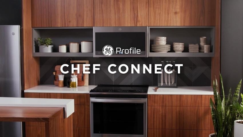 GE Profile 30-in 5 burners 5.6-cu ft Air Fry Convection Oven Slide-In Natural Gas Range ( Black Stainless )