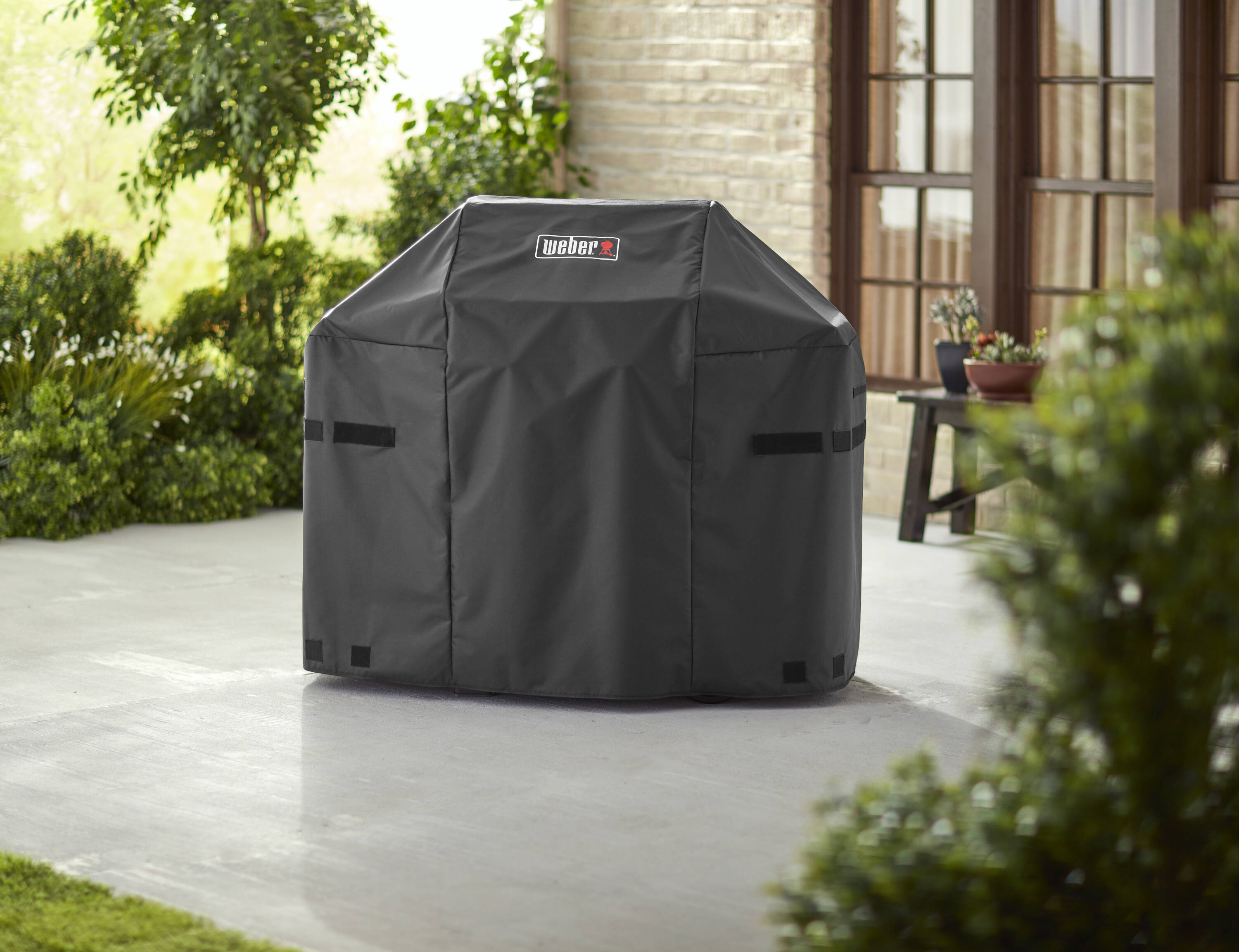 Weber Spirit 200 + 300 Series 48-in W x 42-in H Black Gas grill Cover