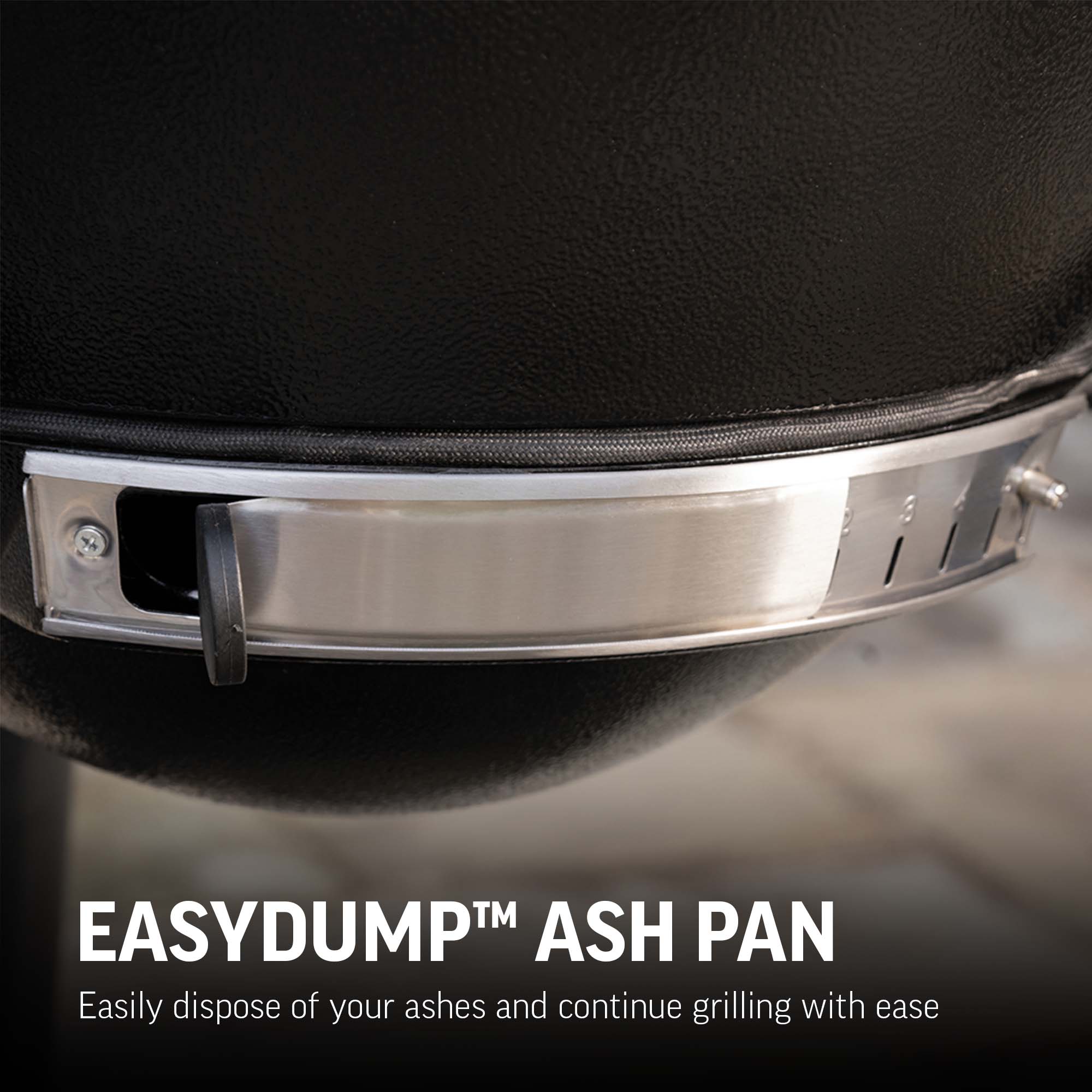 Char-Griller AKORN 20-in W Black Kamado Charcoal Grill