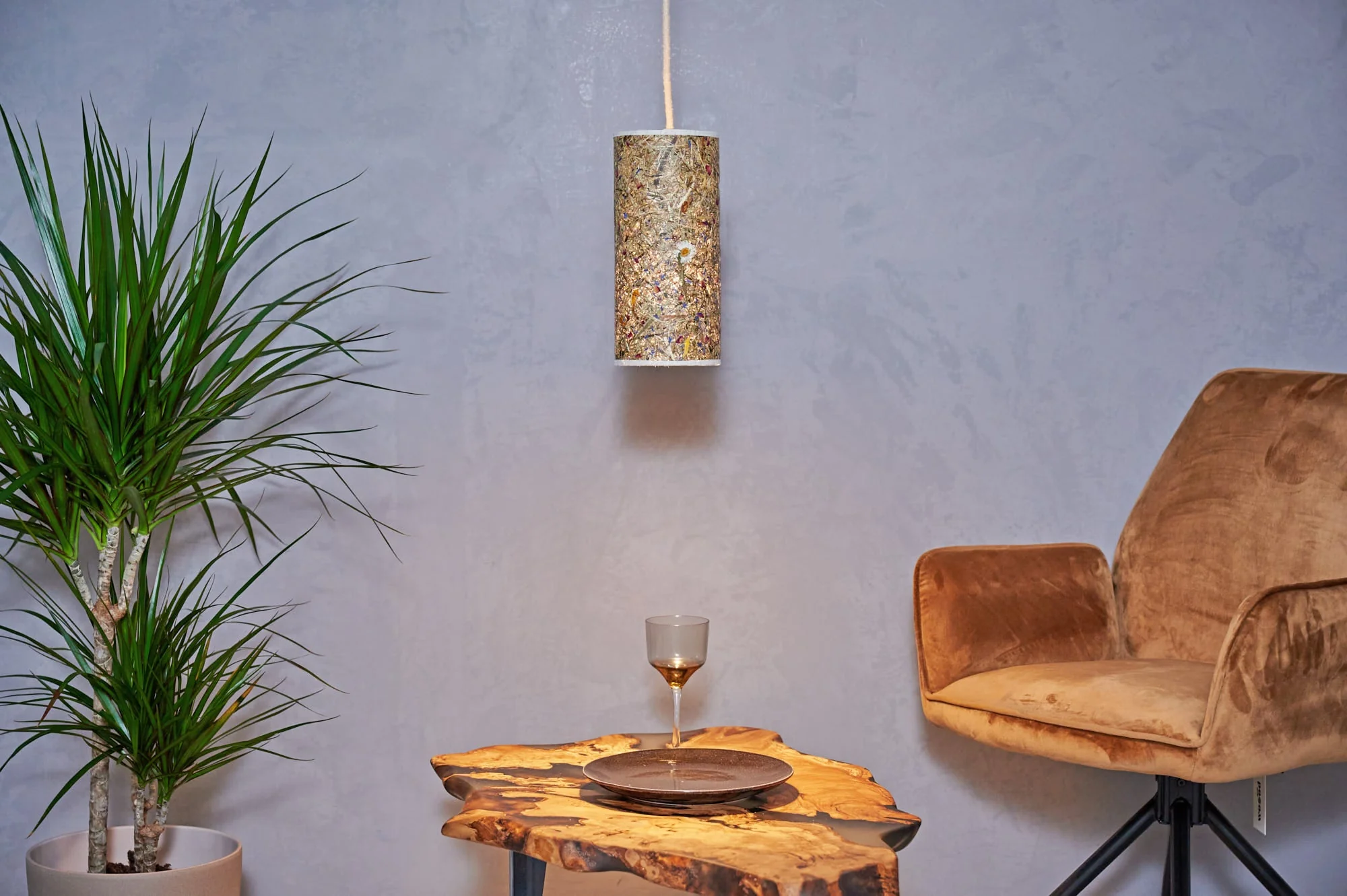 Nux Pendelleuchte Almwiese