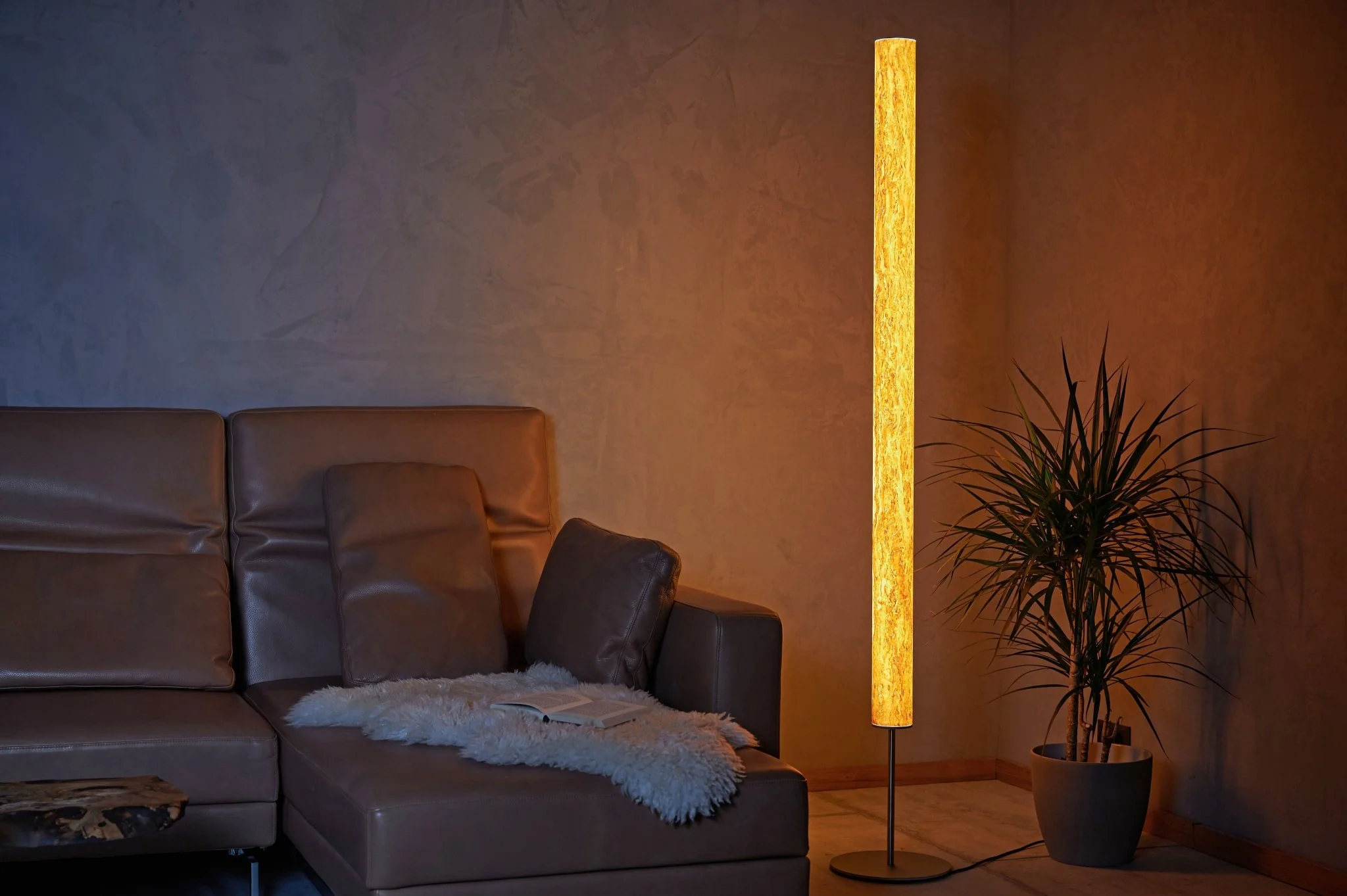 Gracia Stehlampe Birke Maser - mit Stab