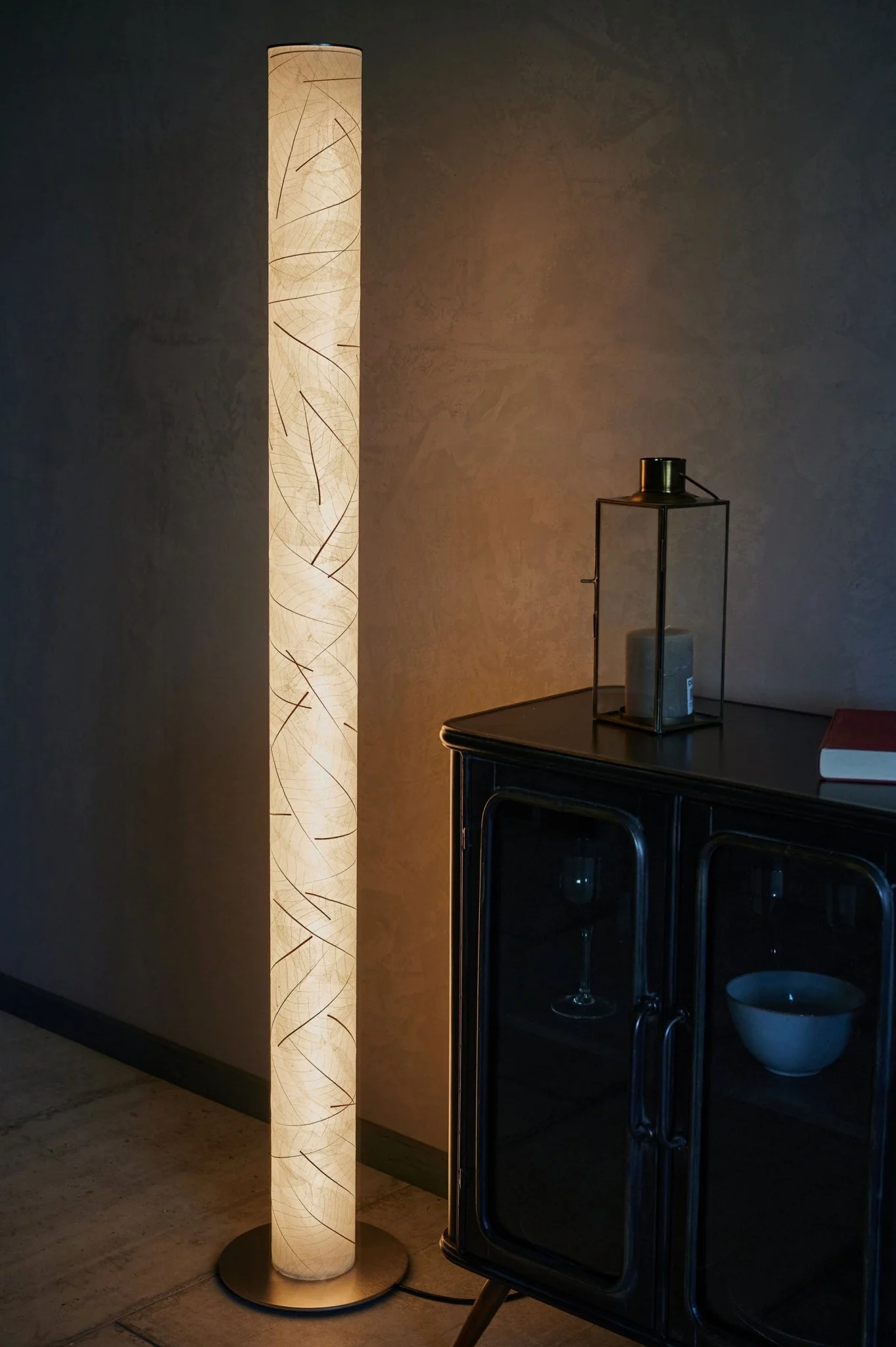 Columna Stehlampe Blätter