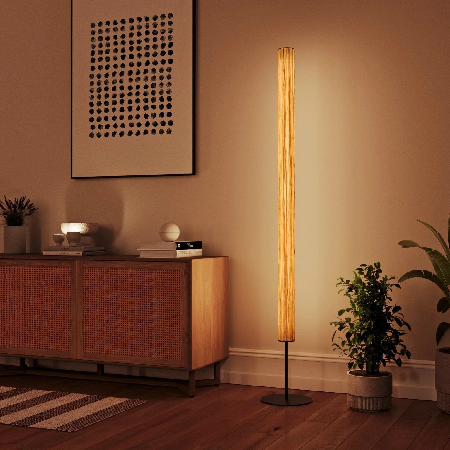 Gracia Stehlampe Nussbaum satin - mit Stab