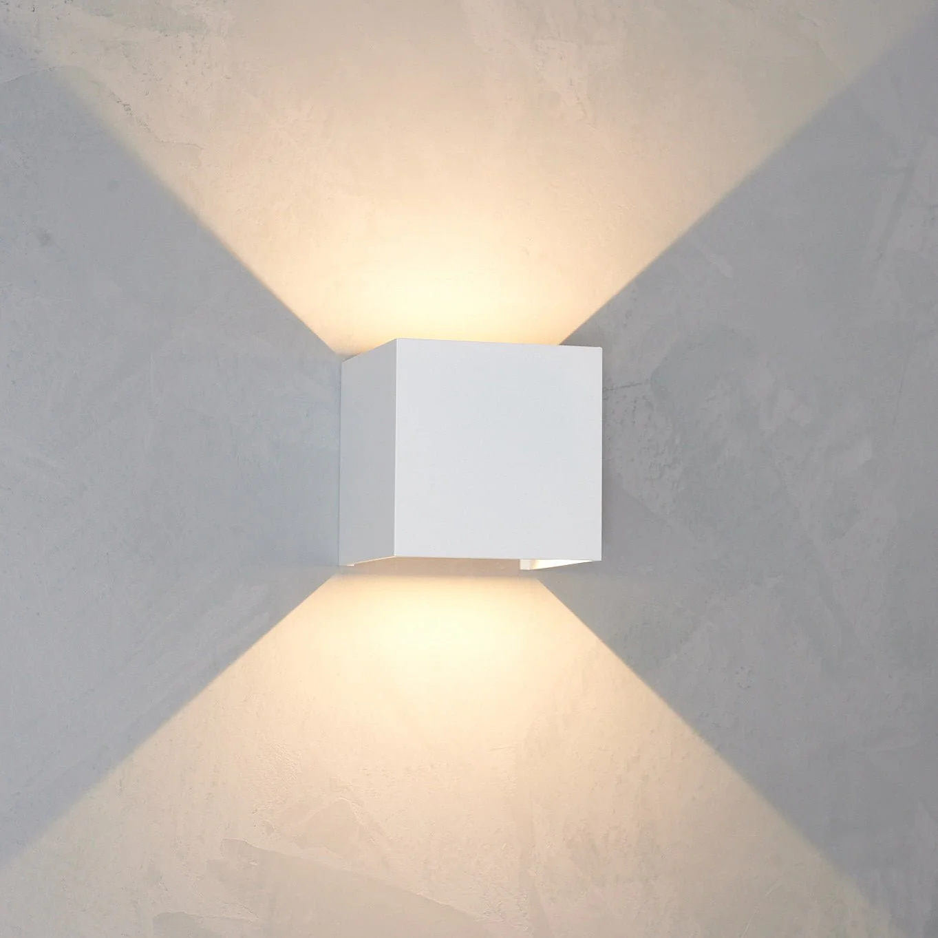 Cubus Wandleuchte weiß