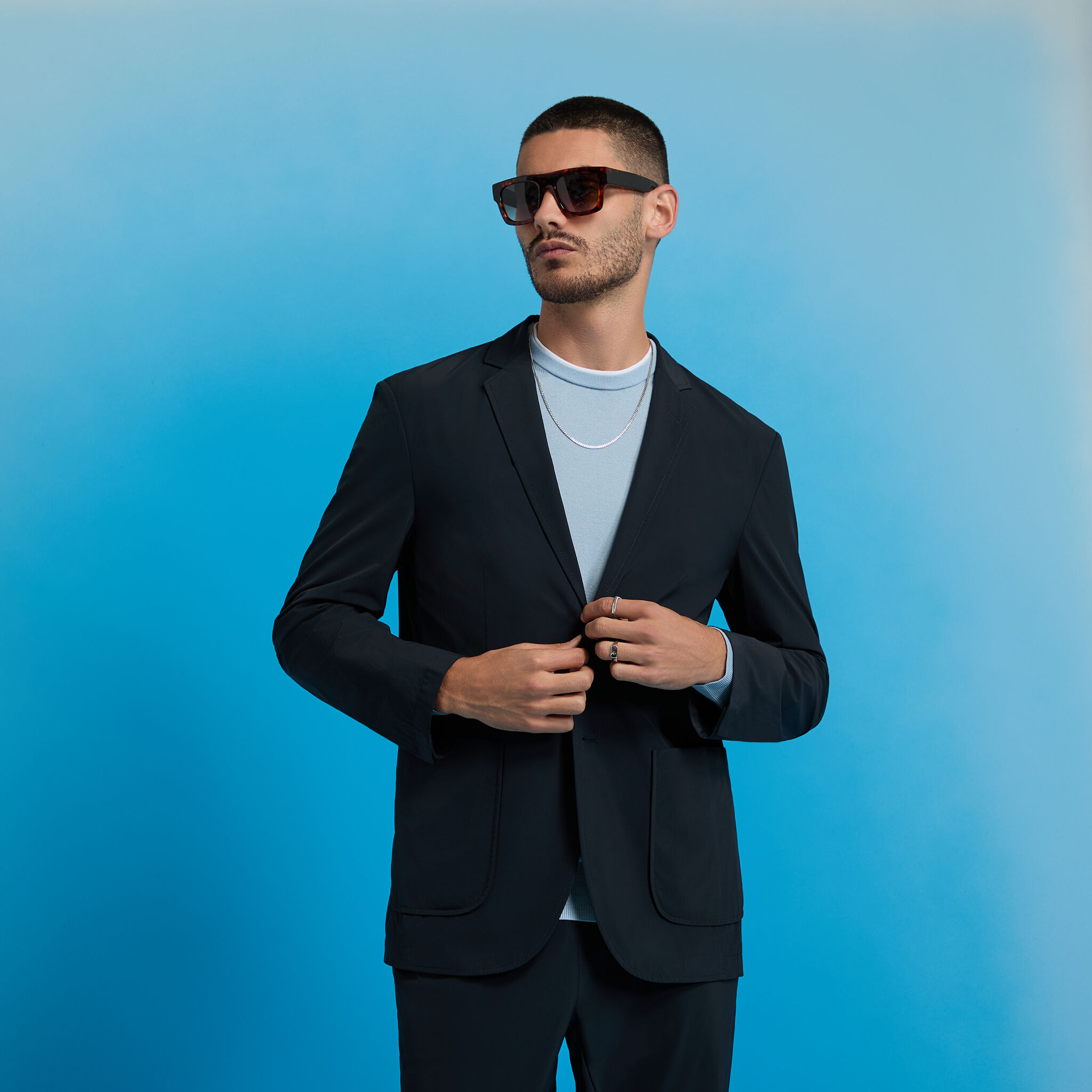 COMPACT STRETCH TRAVEL BLAZER