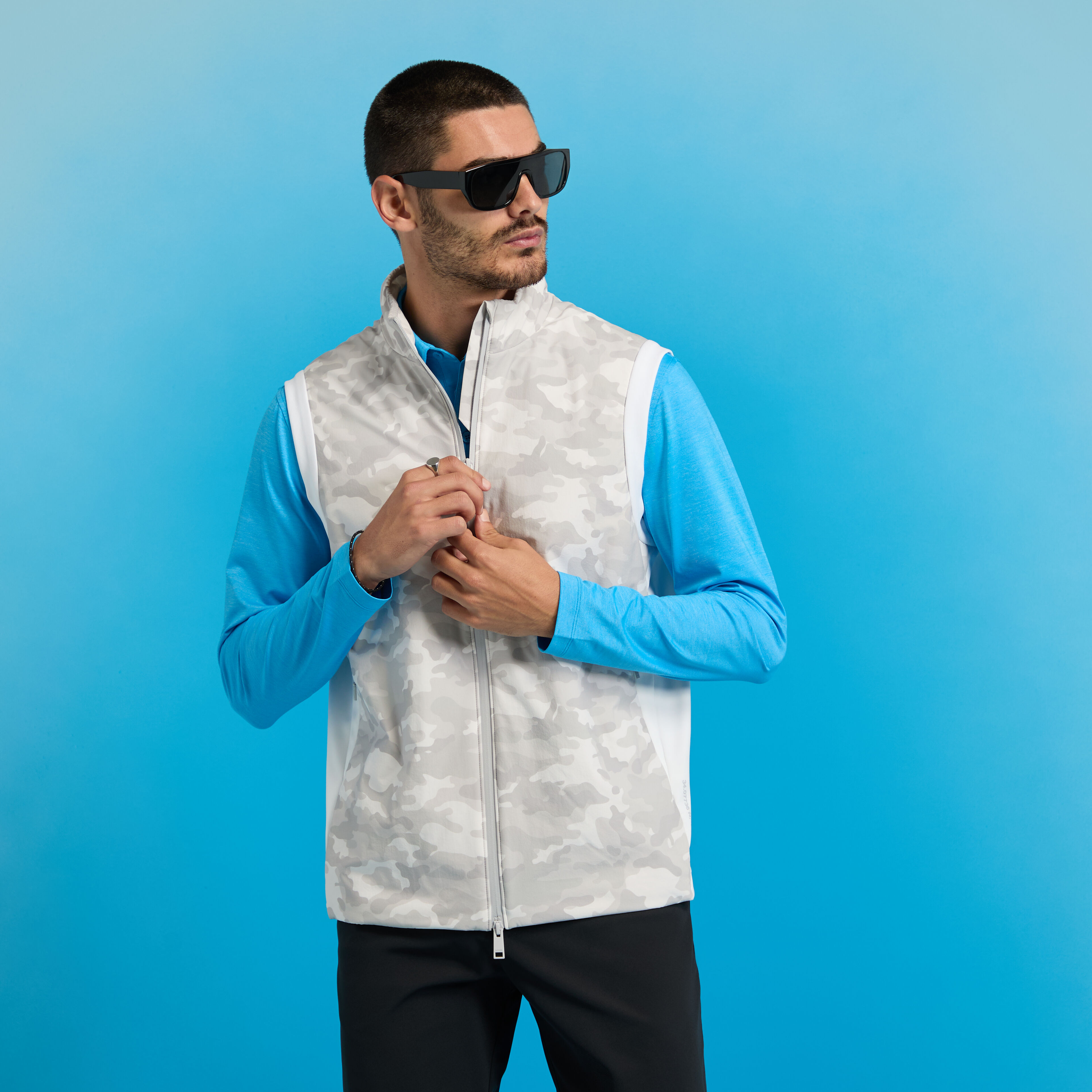 THE MAVERICK HYBRID STRETCH VEST