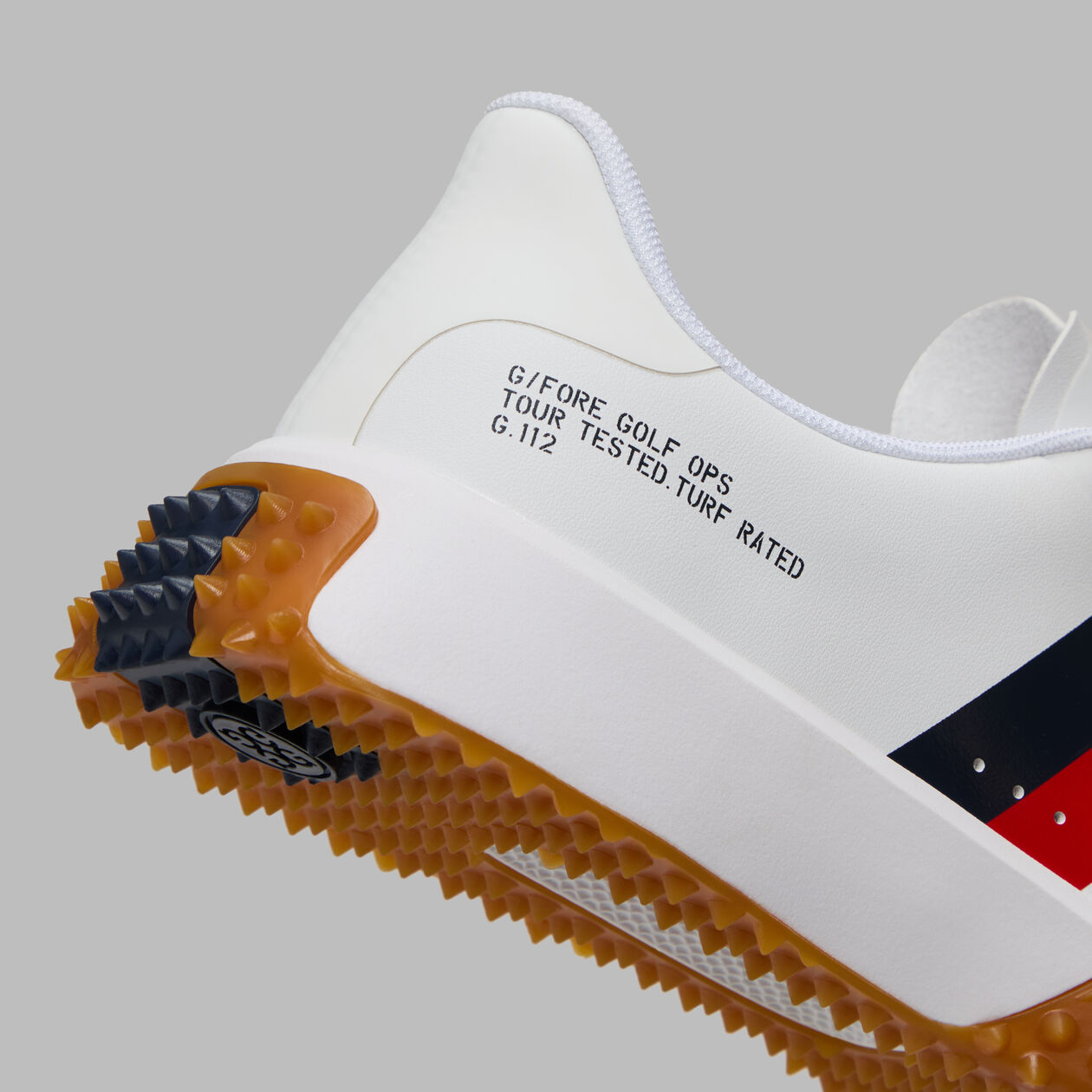 G.112 STRIPE GOLF SHOE