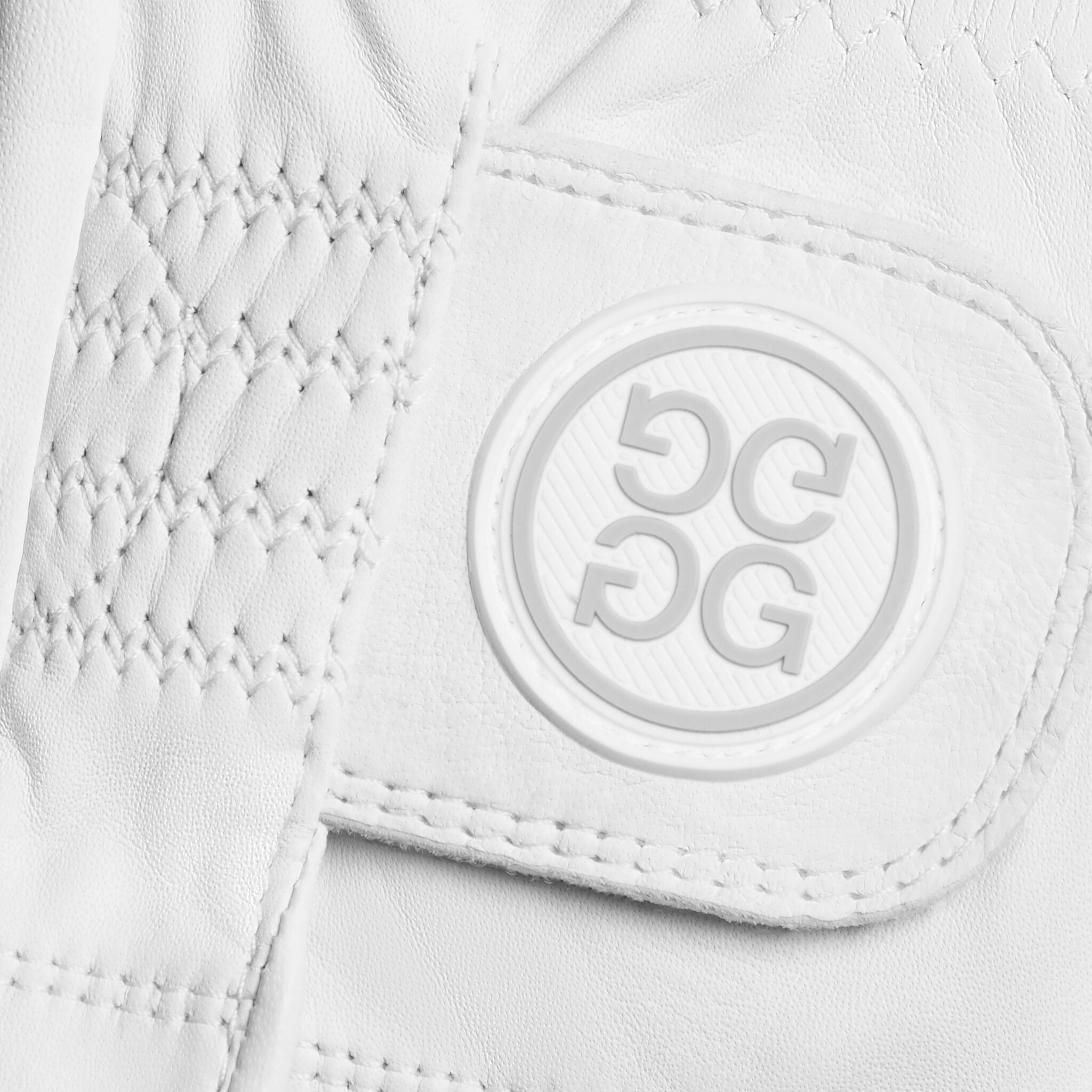 WOMEN'S SIGNATURE GOLF GLOVE