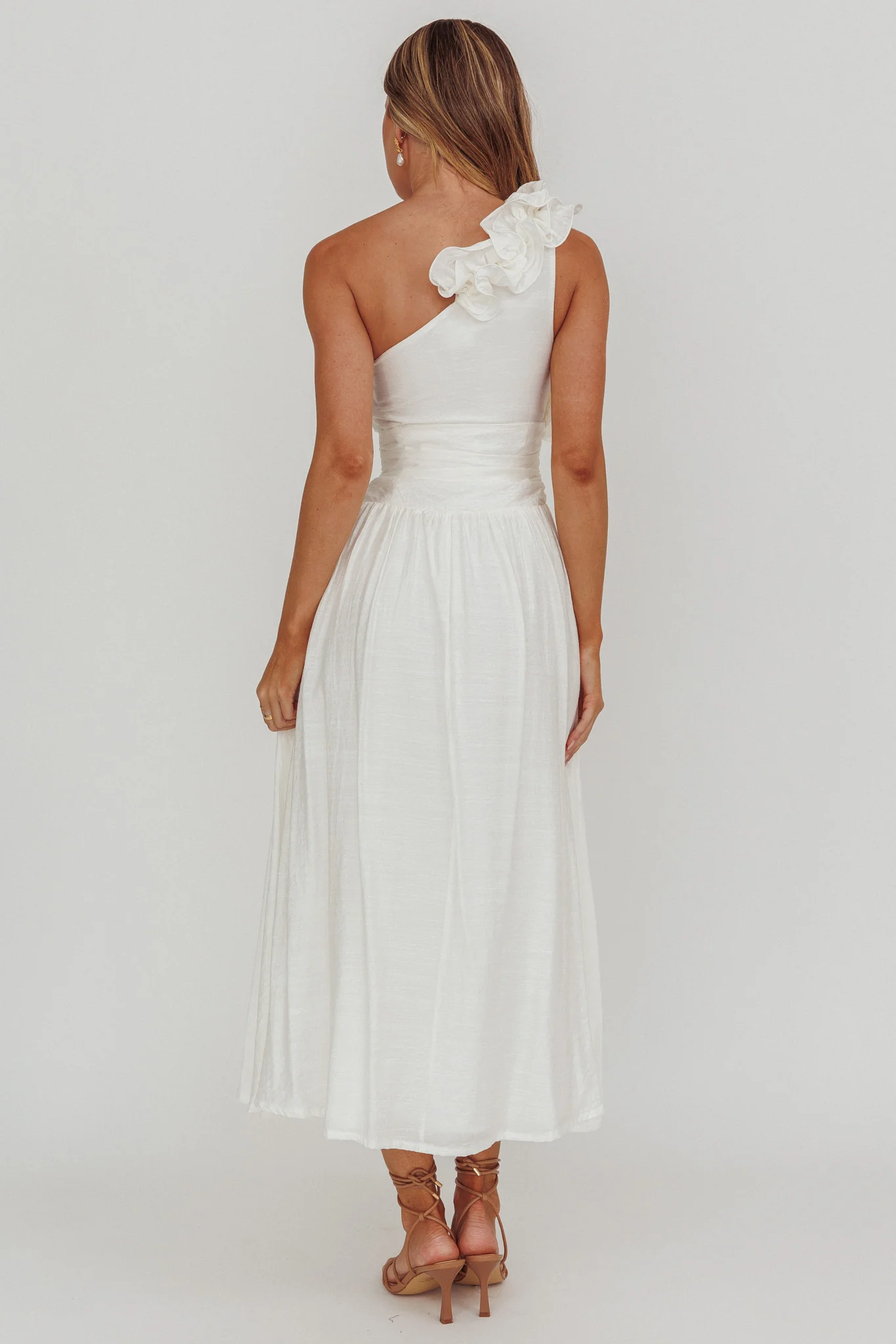 Antheia One-Shoulder Maxi Dress White