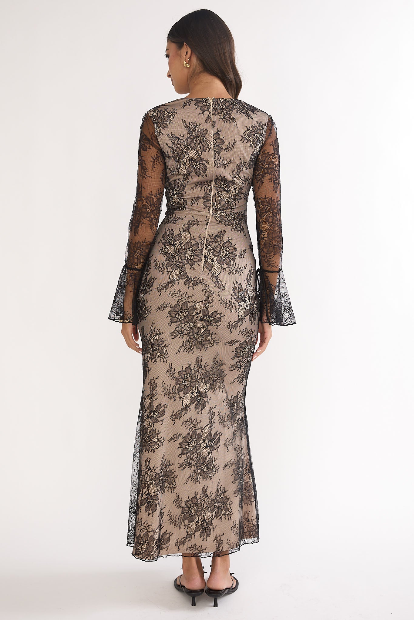 Lysandra Flared Cuff Maxi Dress Lace Black