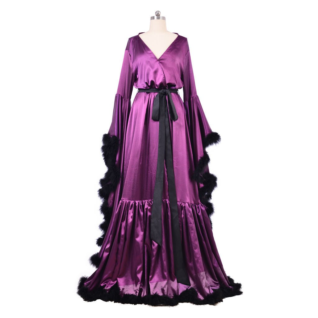 Mittelalterliche Damenrobe Nachthemd Vintage Hochzeits Braut Boudoir Robe Lila Luxus Abendkleid Federbesatz Kimono Nachthemd