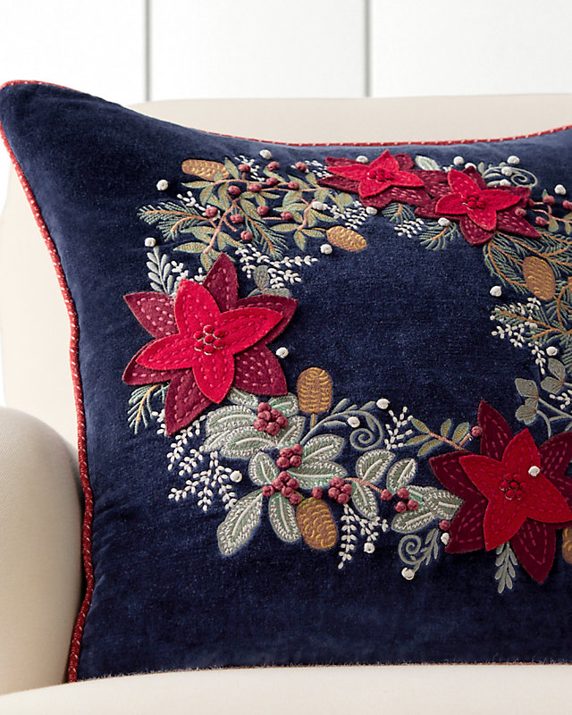 Wreath Velvet Embroidered Pillow Cover