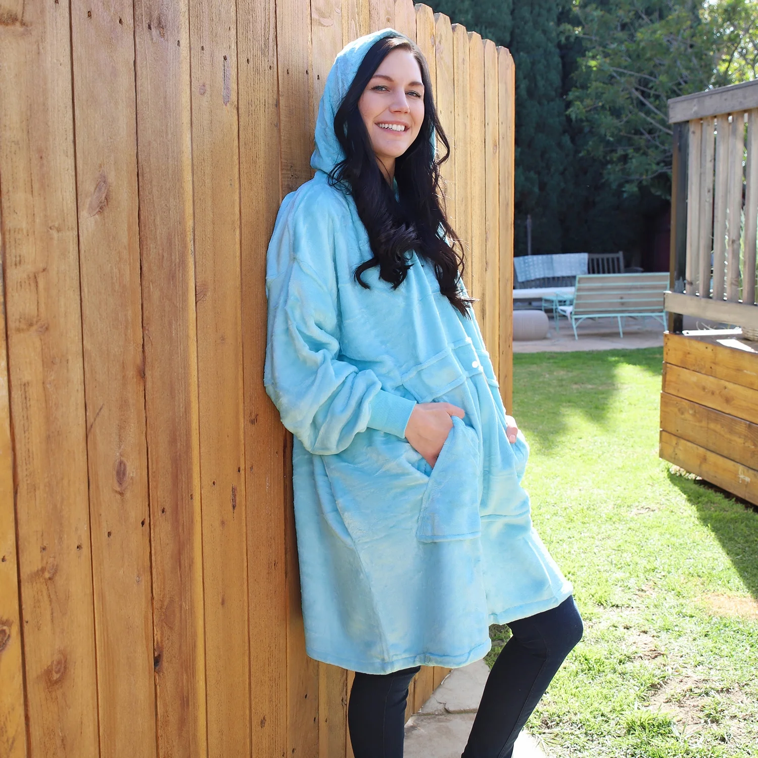 Catalonia Comfy Big Sweater Hooded Blanket Sweatshirt, Super Soft Warm Fleece Pullover for Adults, Blue