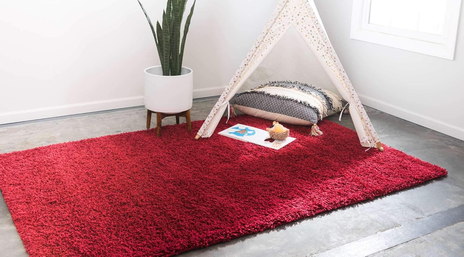 Unique Loom Solid Shag Collection Area Rug (8' x 10' Rectangle, Cherry Red)