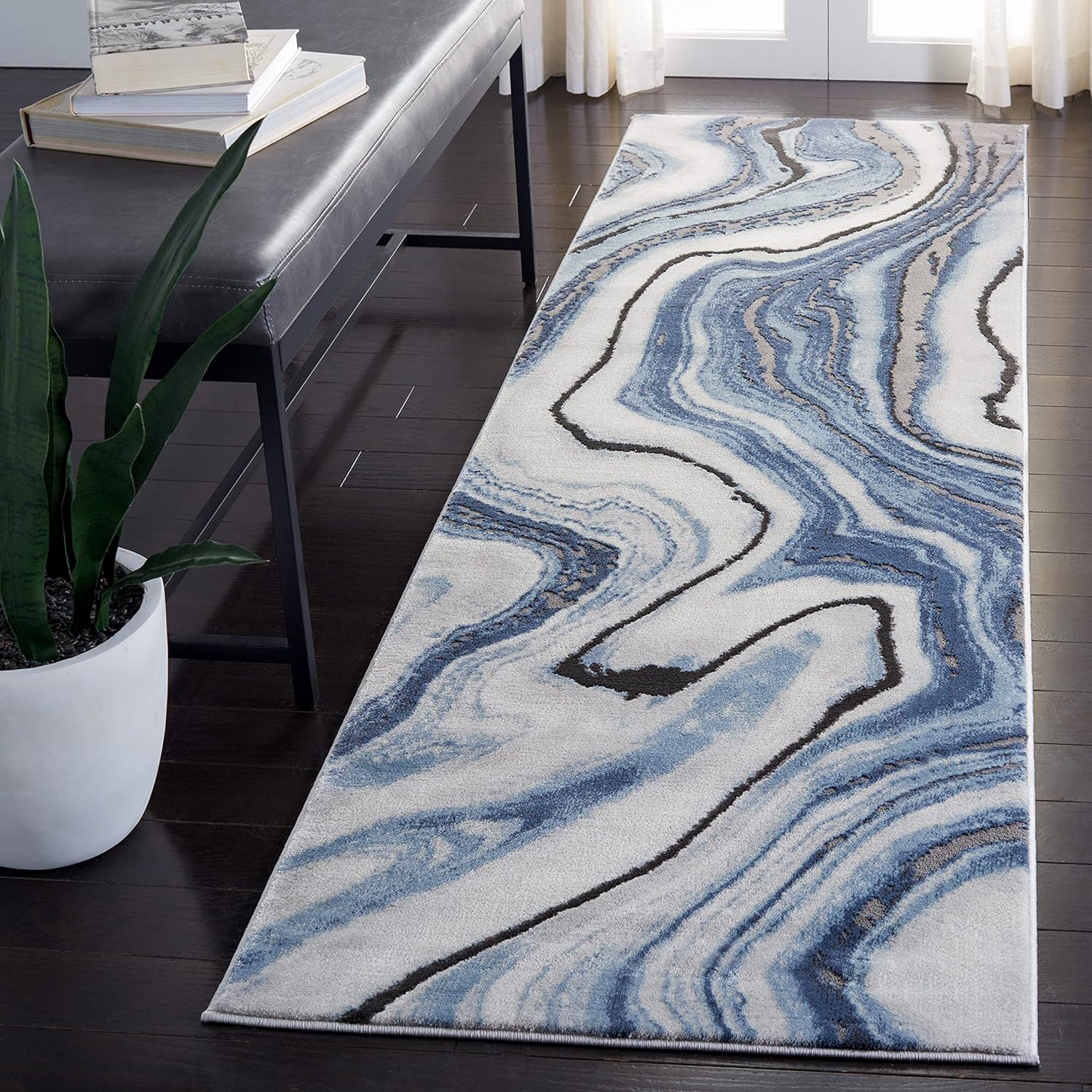 SAFAVIEH Craft Collection Runner Rug - 2'3