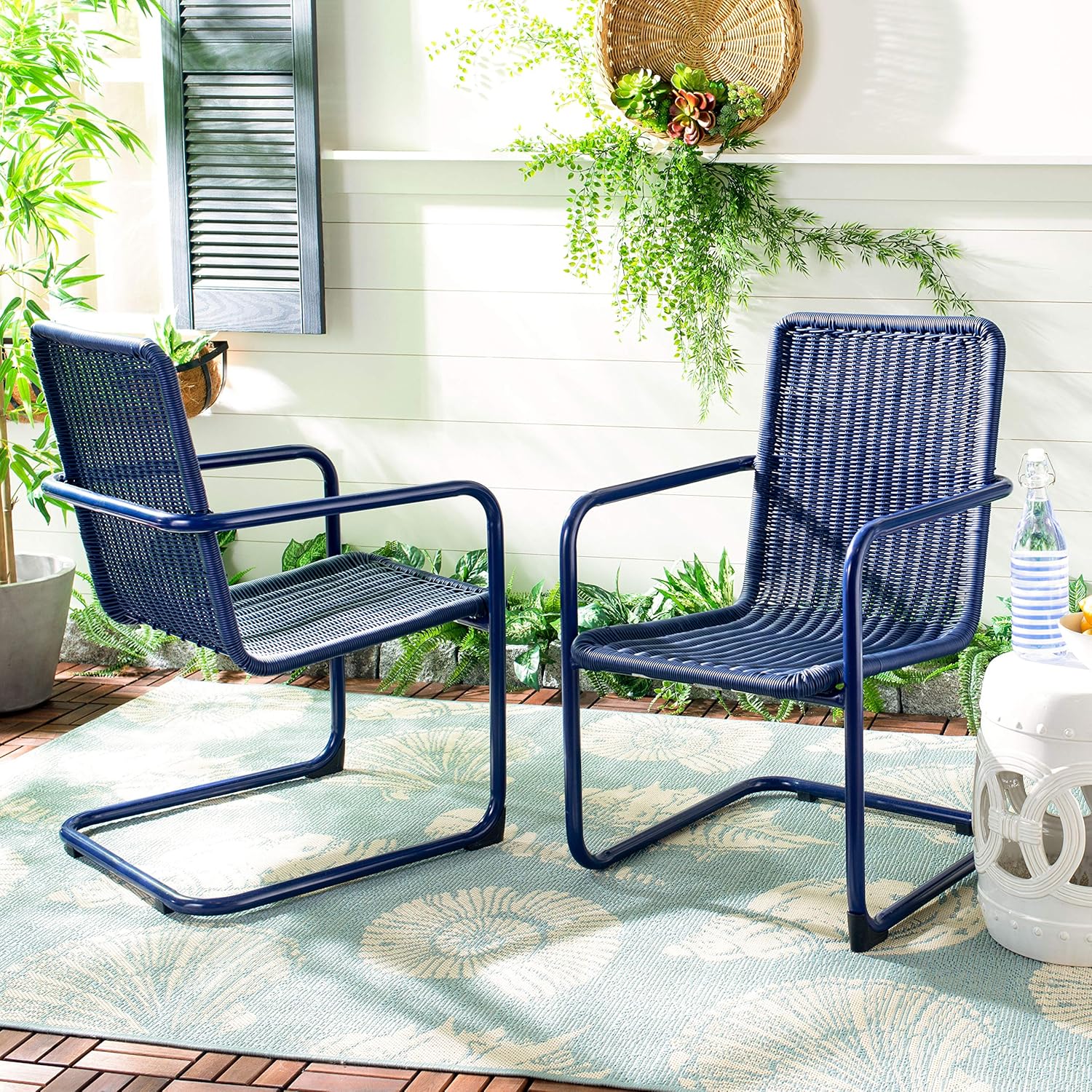 Safavieh PAT4040A-SET2 Outdoor Collection Hutton Navy Stackable (Set of 2) Patio Chair