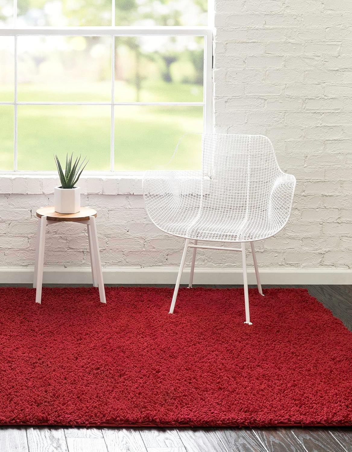 Rugs.com Everyday Shag Rug – Red 9x12 Shag Rug Perfect for Living Rooms, Large Dining Rooms, Open Floorplans and More