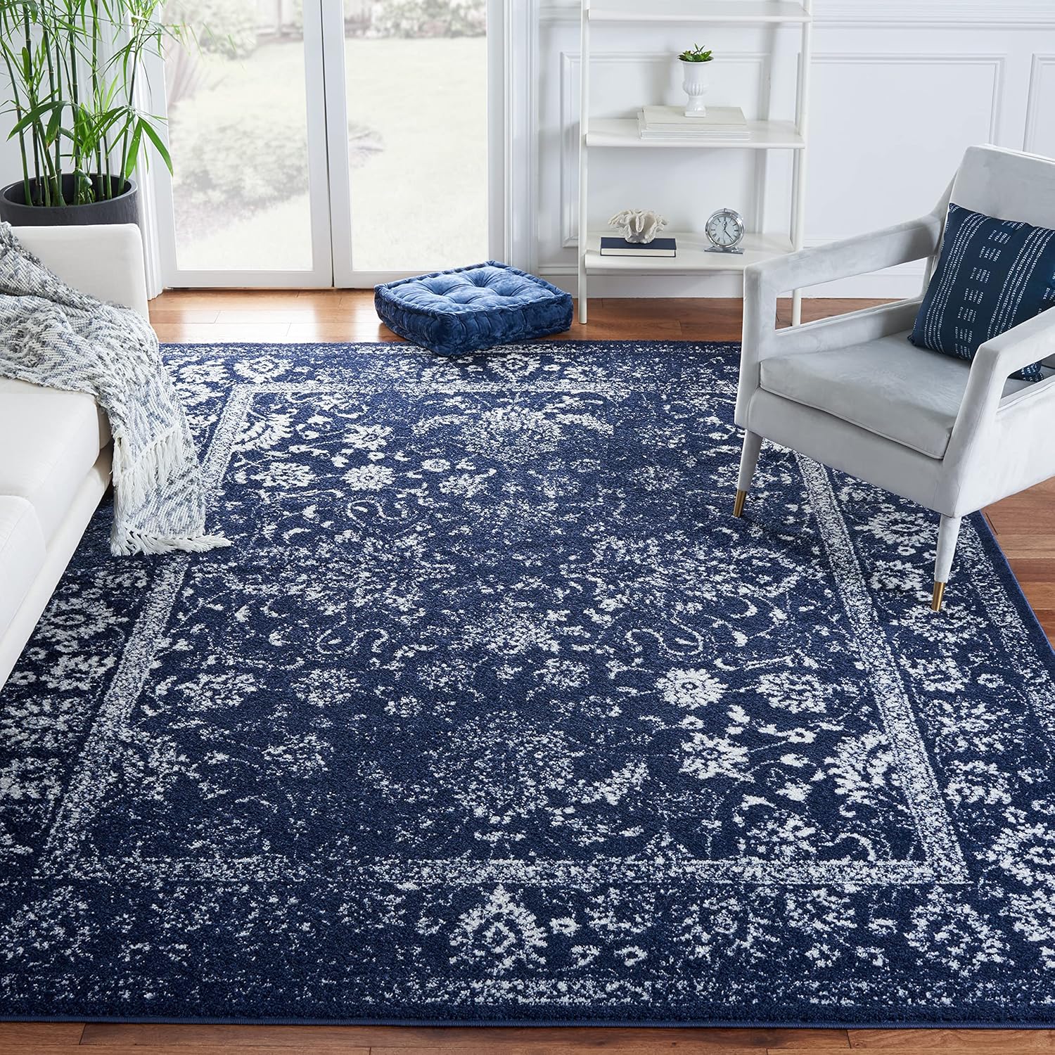 SAFAVIEH Adirondack Collection Area Rug - 2'6