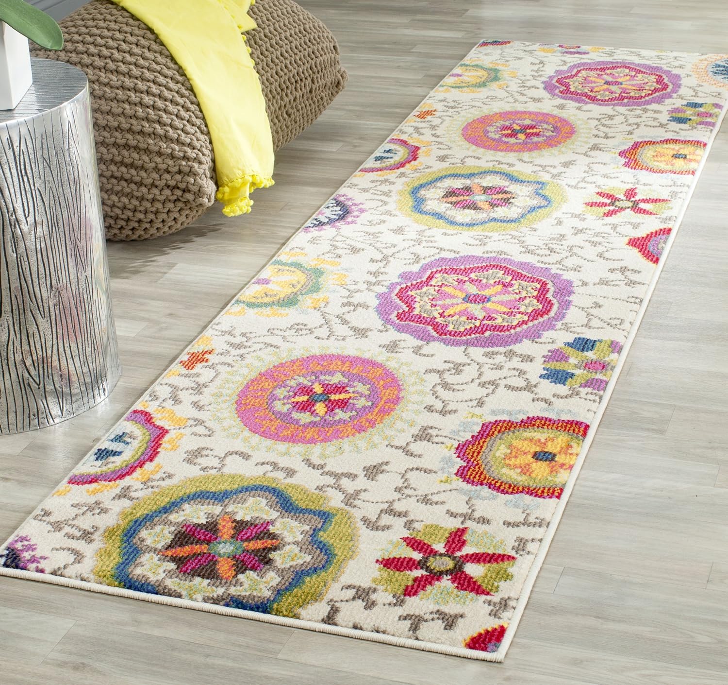 SAFAVIEH Monaco Collection Runner Rug - 2'2