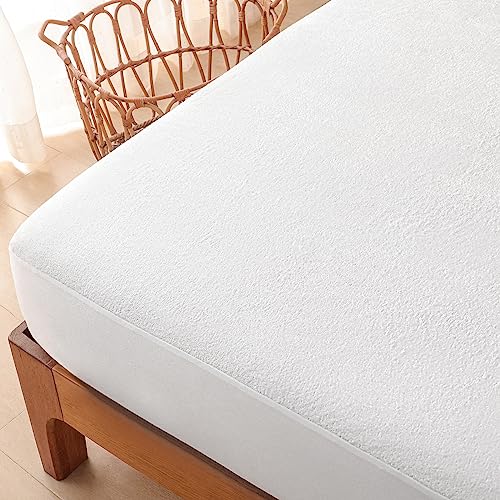 Queen Size Waterproof Mattress Protector Rayon from Bamboo Fitted Mattress Pad Cover with Deep Pocket Up to 18''