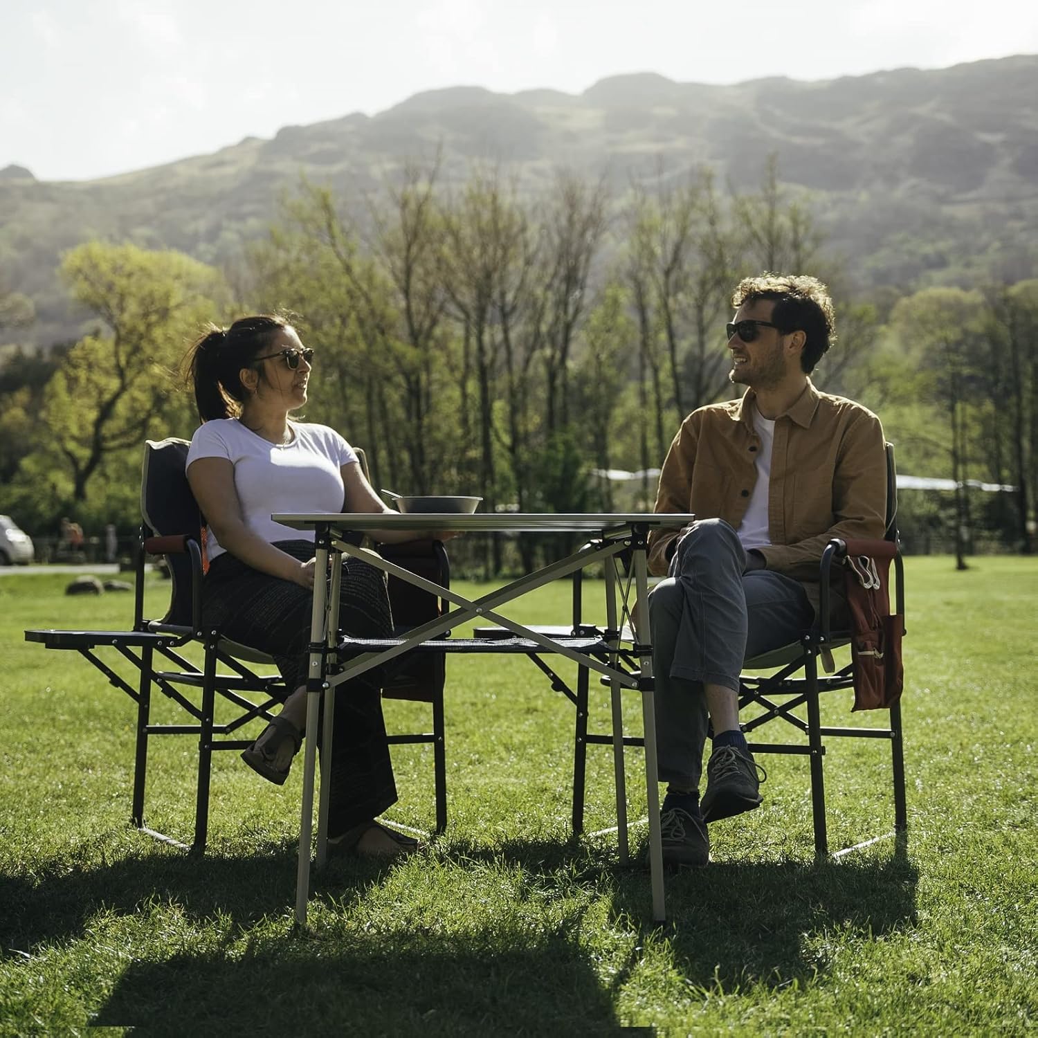 SUNNYFEEL Camping Directors Chair 2 Pack with Aluminum Outdoor Folding Table, Oversized Portable Folding Chair with Pocket for Beach, Fishing,Trip,Picnic,Lawn,Concert