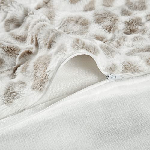 Chanasya Premium Long Fur Duvet Cover Set - Faux Fur & Minky Blanket Duvet Cover (90” x 90”) & 2 Pillow Shams (20” x 26”) - 3-Piece Set, Gray, Queen