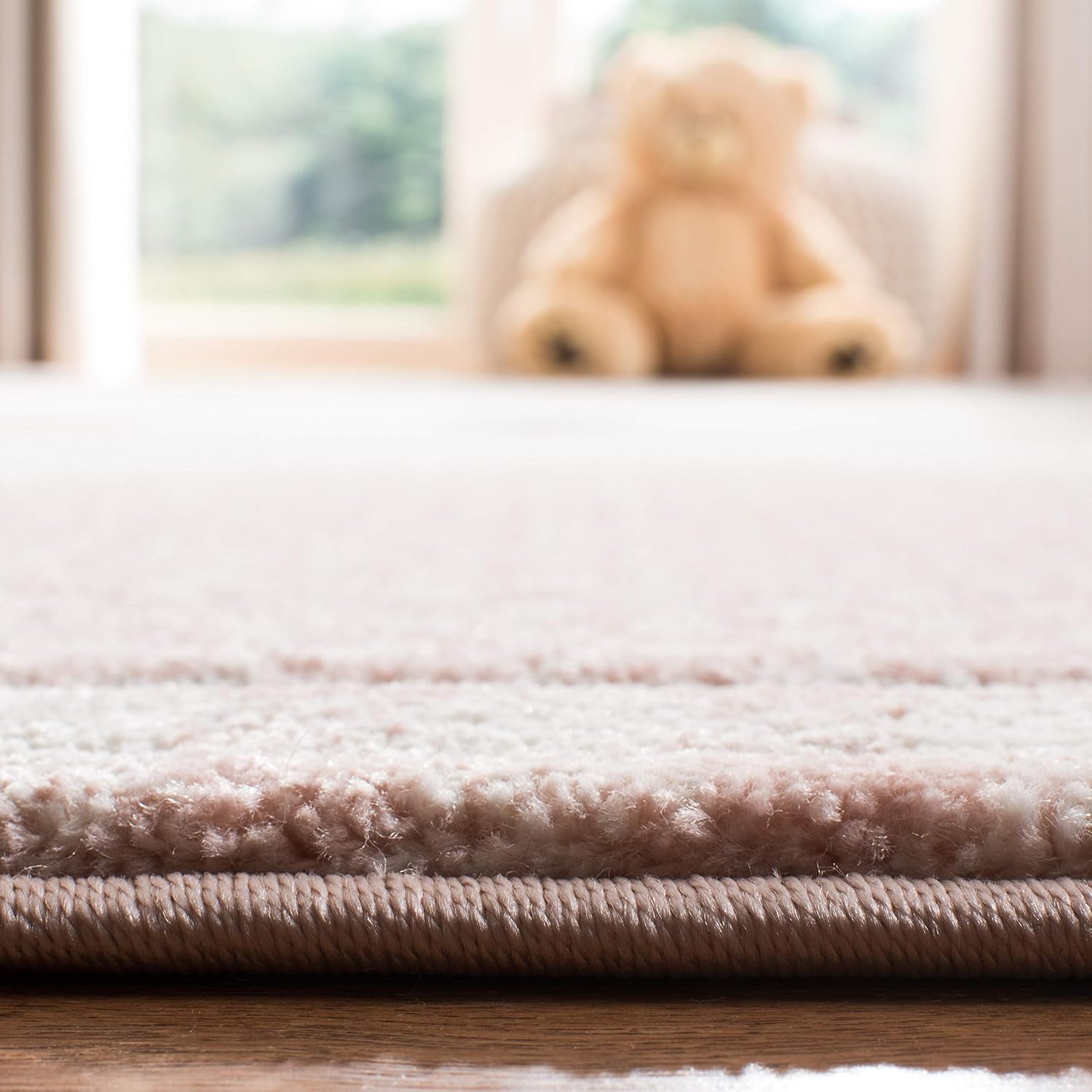 SAFAVIEH Carousel Kids Collection 5'3