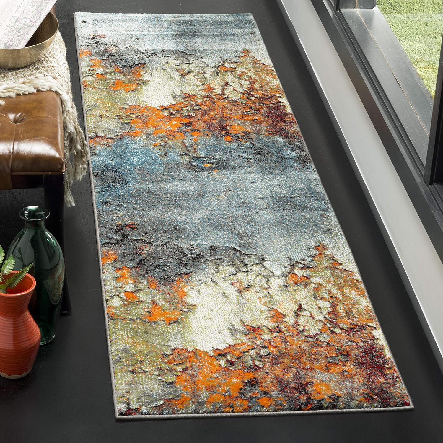 SAFAVIEH Glacier Collection 2'3